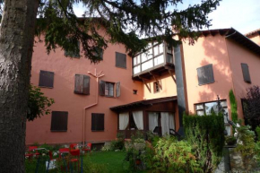 Отель Aero Hotel Cerdanya Ca L'eudald  Альп